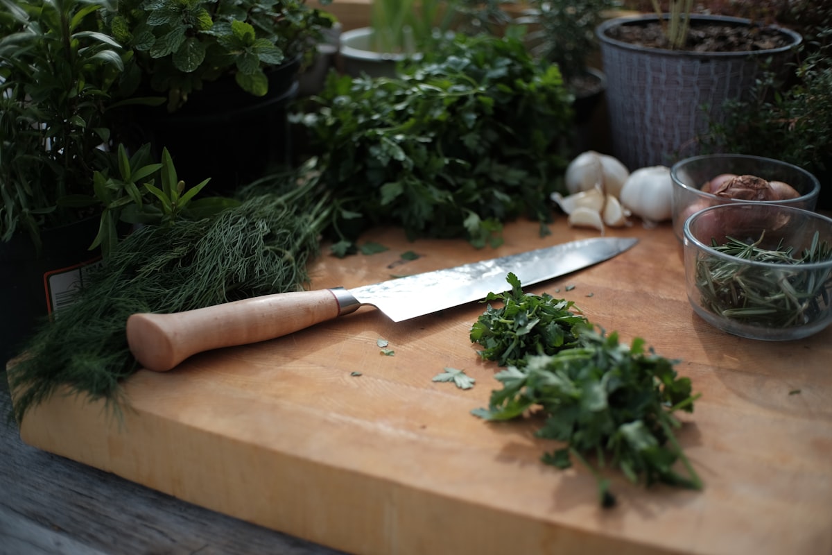 Steaming fresh vegetables in a pot